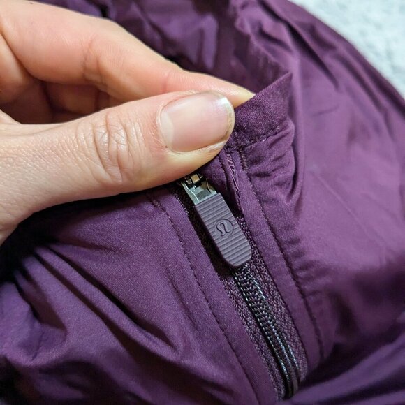 Lululemon Puffer Jacket Run for Cold Pullover Purple Hood Hoodie  Size 2 - Picture 6 of 7